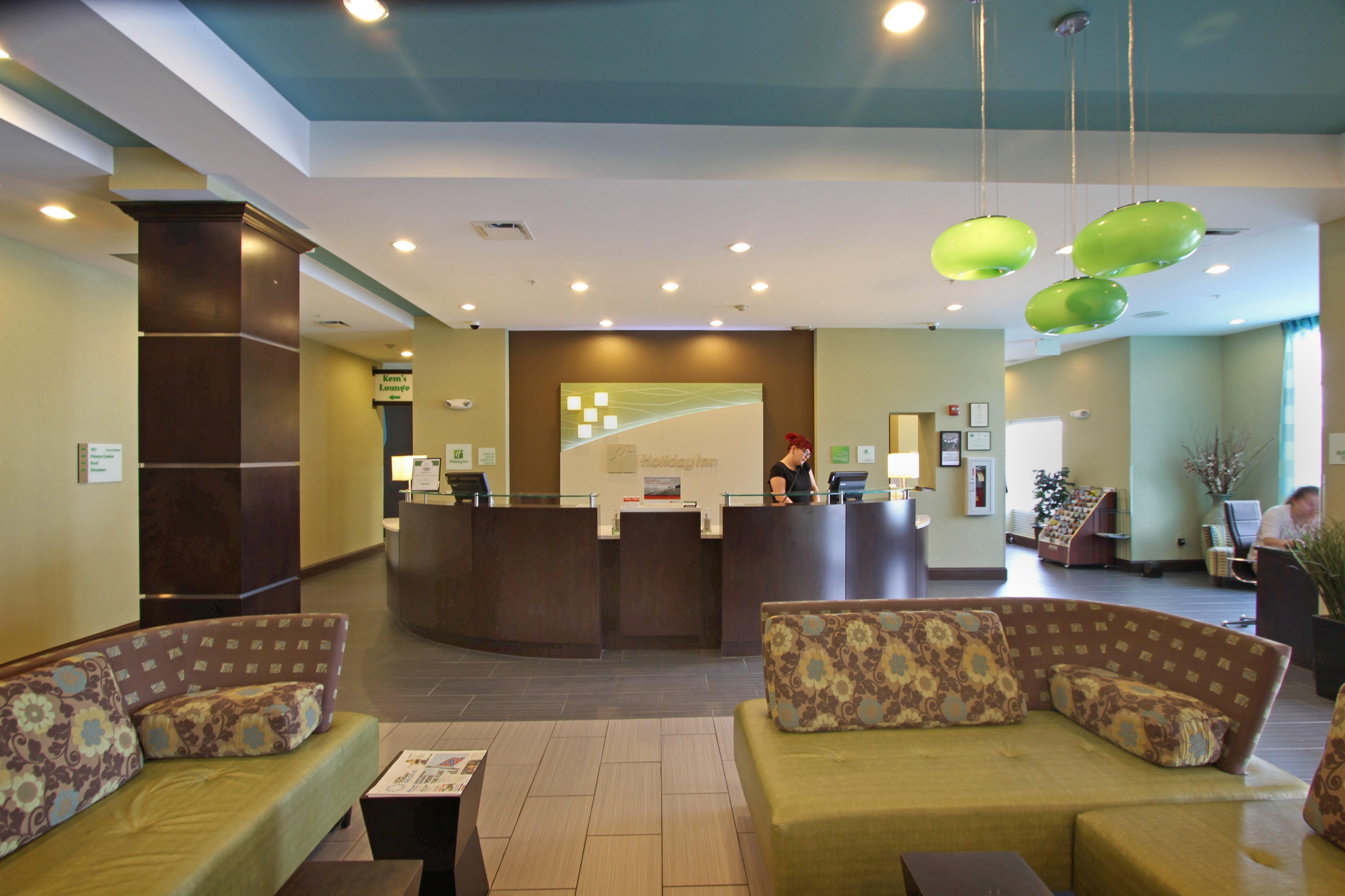 Holiday Inn Christiansburg Blacksburg By Ihg Exterior photo